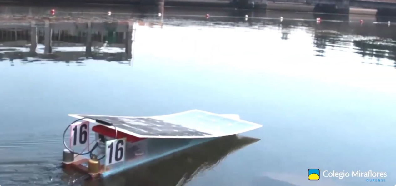 Construcción de barcos y coches solares